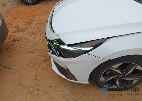 2022 Hyundai Elantra Limited z USA, uszkodzony, nr VIN 5NPLP4AG8NH072330